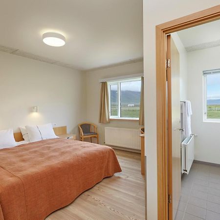Hotel Tjarnir Storutjarnir ภายนอก รูปภาพ